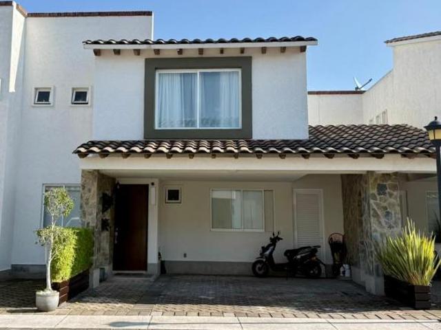 CASA EN VENTA VITALIA SAN MATEO, ACCESO CONTROLADO Y SEGURIDAD