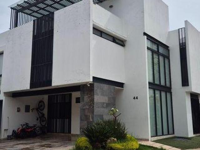 Casa en Venta VITANA Residencial