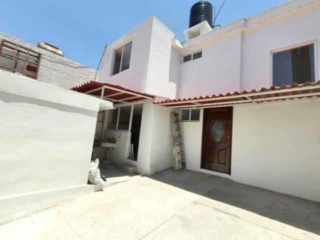 Casa en Venta, Viveros de la Loma, 3 Recámaras