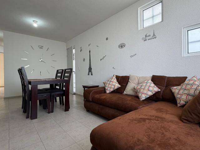 CASA EN VENTA VIÑEDOS QUERÉTARO