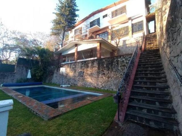 Casa en Venta Xochitepec, Club de Golf Santa Fe
