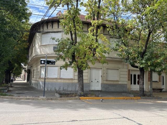 Casa EN VENTA Y ALQUILER