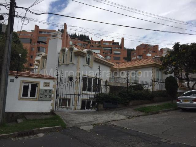 Casa en Venta y Arriendo, Santa Ana, Bogotá D.C