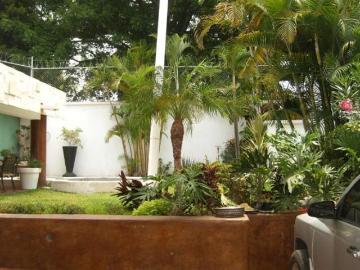 Casa en venta y renta en 1 nivel. San Cristobal, Cuernavaca
