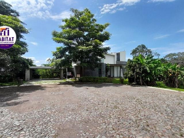 CASA EN VENTA y RENTA EN FRACC TIERRA ALTA EN EL CHIVATO COLIMA