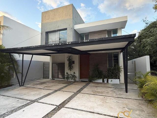 Casa en venta y renta en Lagos del sol