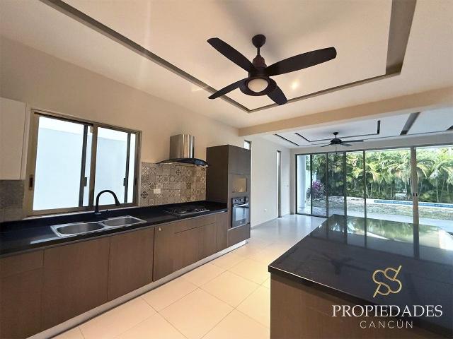 Casa en venta y renta en Lagos del sol