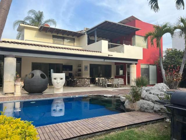 Casa en venta en San Jerónimo Ahuatepec, Cuernavaca, Morelos