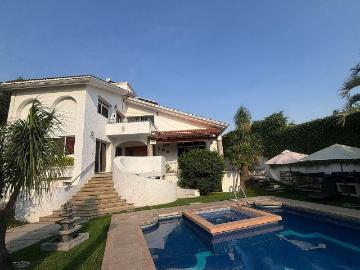 Casa en Venta y Renta Lomas de Cocoyoc