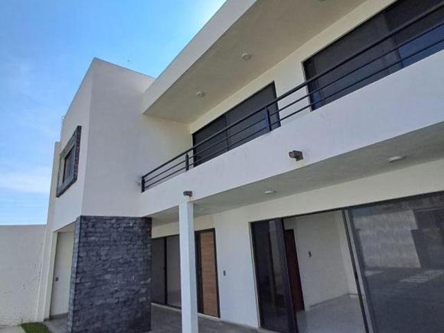Casa en Venta Yecapixtla con Alberca de 220 m² con 3 recámaras
