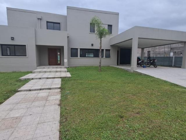 Casa en Venta Yerba Buena Tucuman