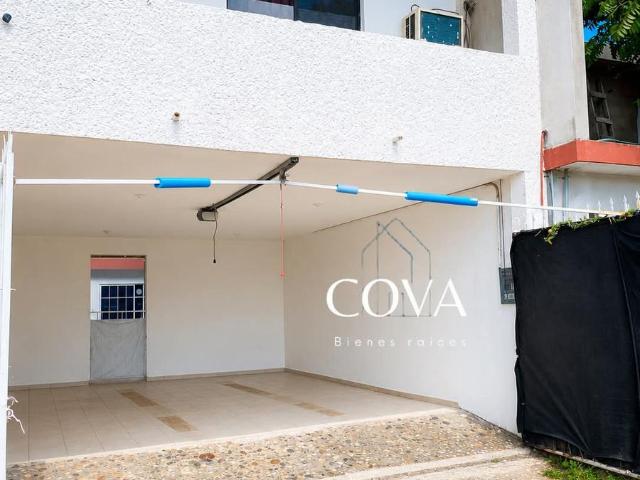 Casa en VENTA ZC de altamira