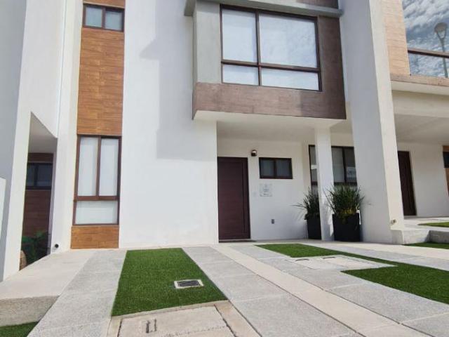 Casa en Venta Zibata, Estancia PB, Amplios Espacios, OPORTUNIDAD