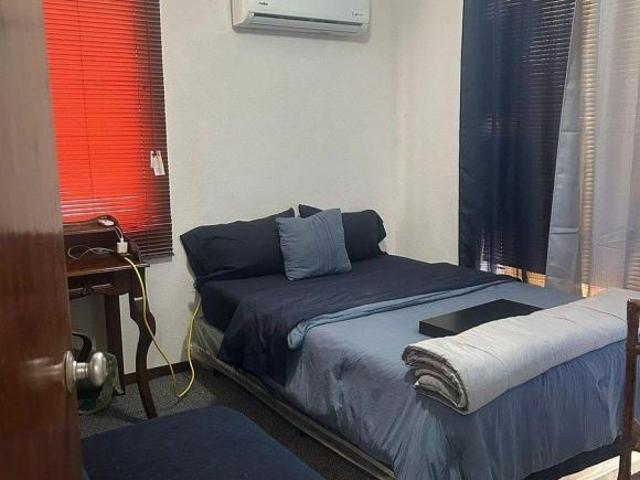 CASA EN VENTA ZONA MITRAS NORTE