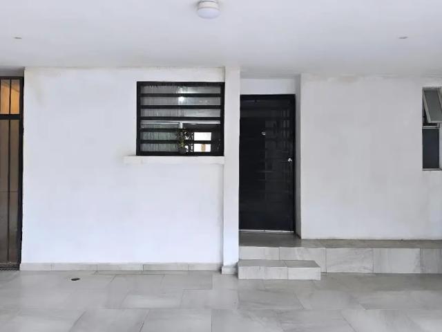 CASA EN VENTA, ZONA MIRASUR, ESCOBEDO COL. PUERTA DEL SOL