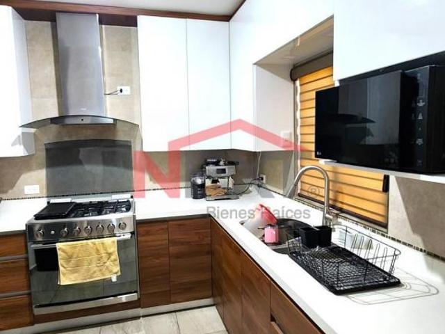 CASA EN VENTA ZONA NORTE ORIENTE HACIENDA LA AURORA