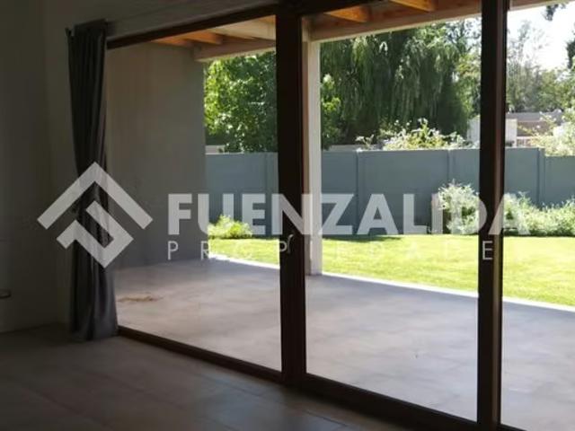 Casa en venta 160/625 m2, 4 dormitorios en Linderos, ERZ | 4 dormitorios por 12290.00 en Buin