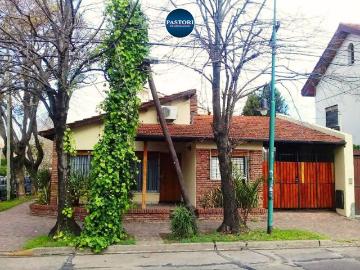 Coronel Francisco Uzal, Olivos, Vicente López, Provincia de Buenos Aires