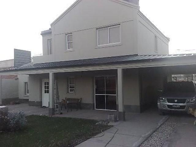 Casa EN VENTA
