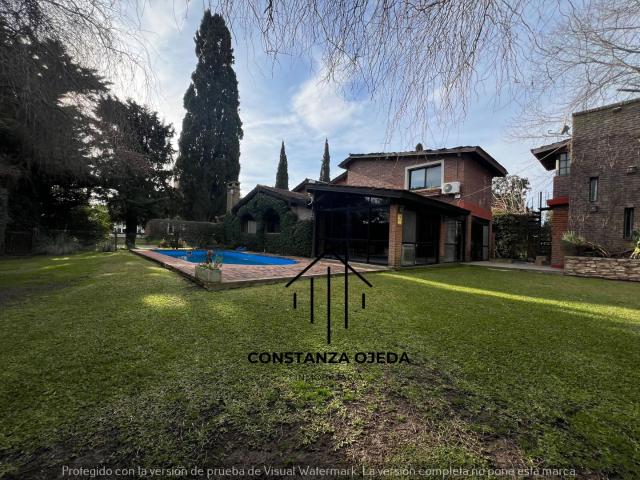 Casa EN VENTA