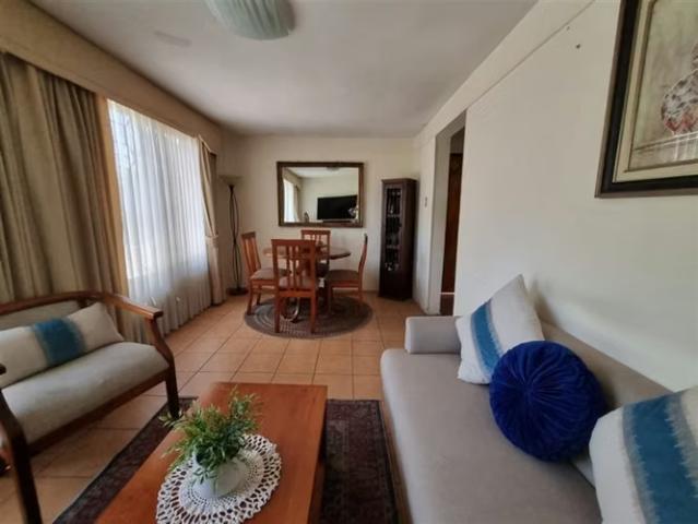 Casa en venta 1 piso en La Florida Cercana a Mall y Metro | 3 dormitorios por 210000. 00 en La Florida