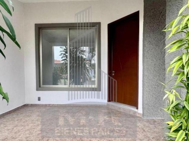 Casa en Venta 1 planta fraccionamiento Privado $2’550,000