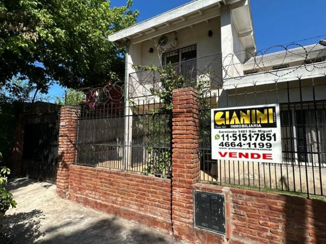 Casa EN VENTA
