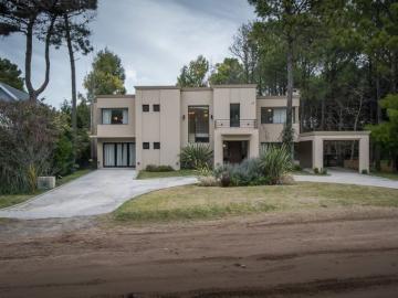 Penelope, Partido de Pinamar, Provincia de Buenos Aires