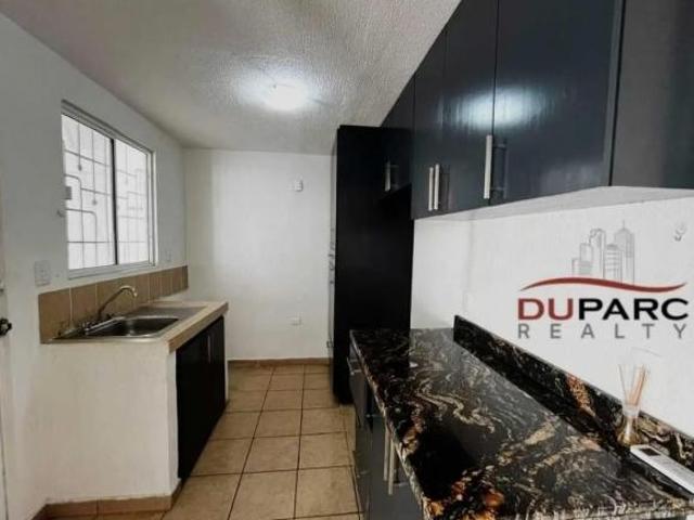 Casa en Venta 2 Rec. + 2.5 Baños + Terraza. Residencial Palmira
