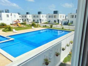 CASA EN VENTA 2 RECAMARAS, ALBERCA, EN PRIVADA LAS PALMAS KANASIN FVC 2744