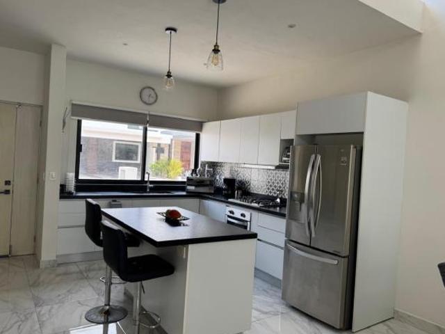 Casa en Venta, 2 recamaras, 1 Nivel, Piscina, Residencial Rio by Cumbres, Cancún