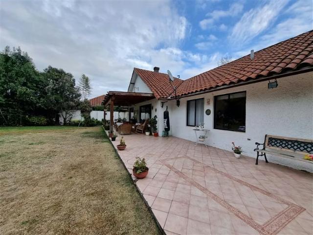 Casa en venta 3 dorm Los Morros San Bernardo 2000 m2 terreno | 3 dormitorios por 12250.00 en San Bernardo