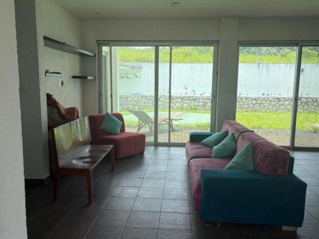 CASA EN VENTA 3 RECAMARAS CERCA DE UNIVERSIDAD ANAHUAC, CORDOBA, VER