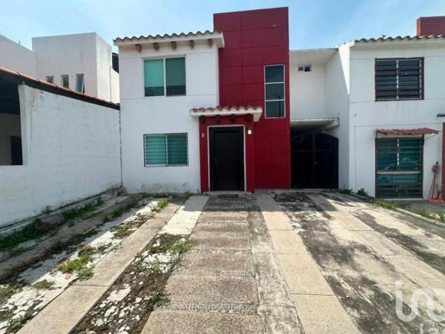 Casa en Venta 3 Recamaras en Puerto Vallarta Adjudicada