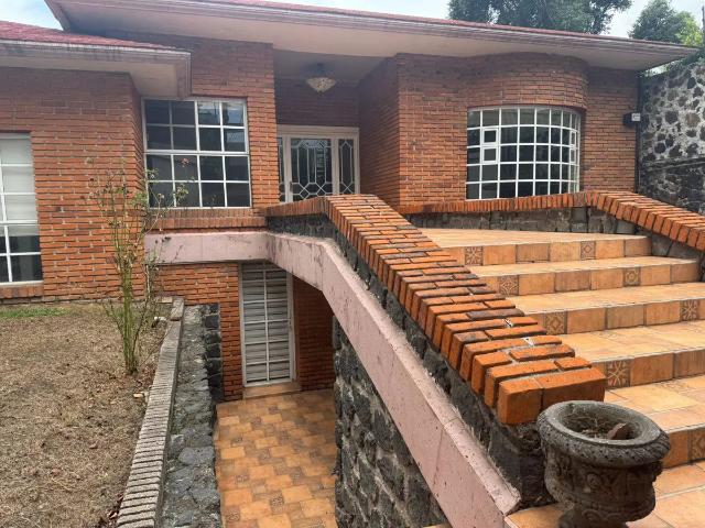 Casa en Venta, 3 Recamaras, Gimnasio, Jardines, Pedregal San Angel, CDMX