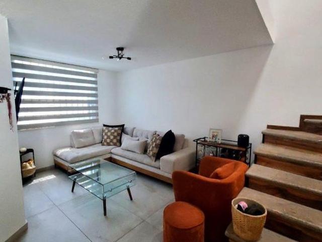 Casa en venta 3 recámaras jardines de la patria