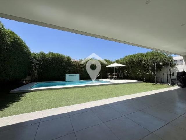 Casa en venta 3D 3B, 583 m2, Colegio Highlands, Chicureo | 3 dormitorios por 11300.00 en Colina