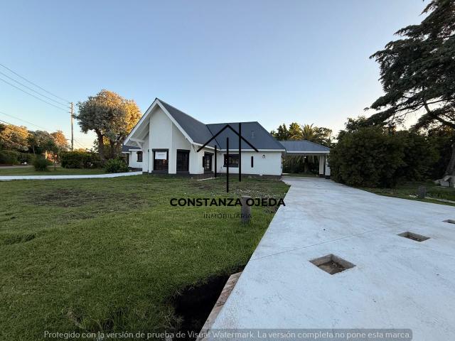 Casa EN VENTA