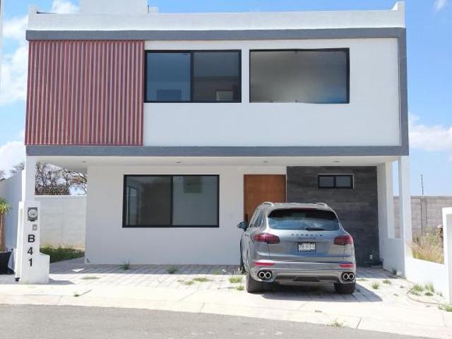 CASA EN VENTA 4
