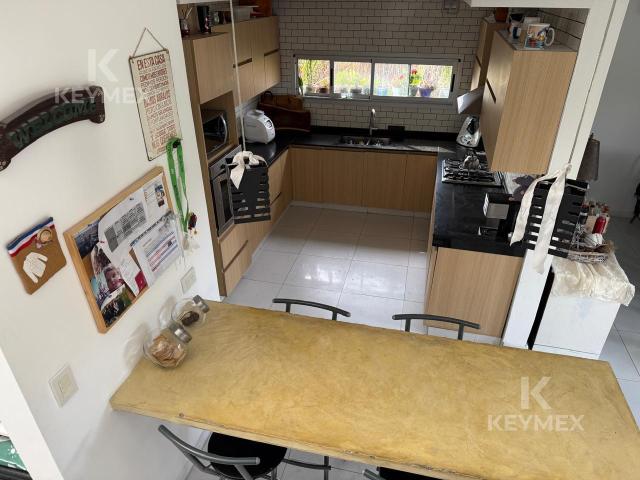 Casa en venta 4 ambientes Canton