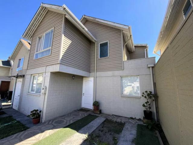Casa en venta 4 dorm, 3 baños condo Buin 74779 | 4 dormitorios por 4400.00 en Buin