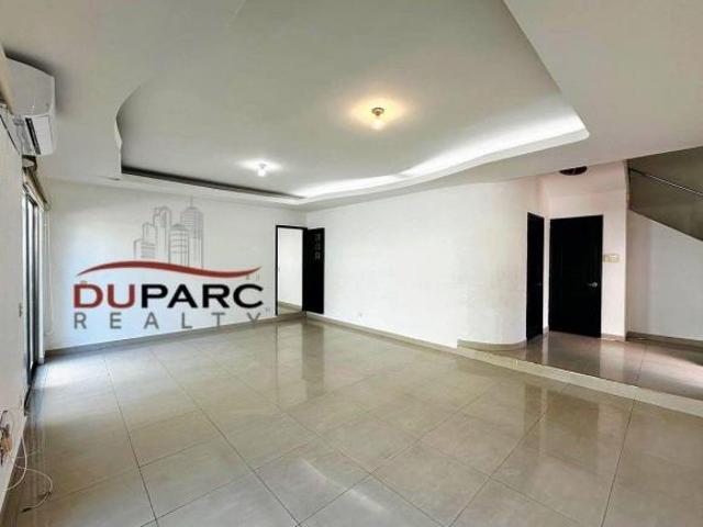 Casa en Venta 4 Rec. + Área de Tv + Cuarto de Servicio + 4.5 Baños. Carmen