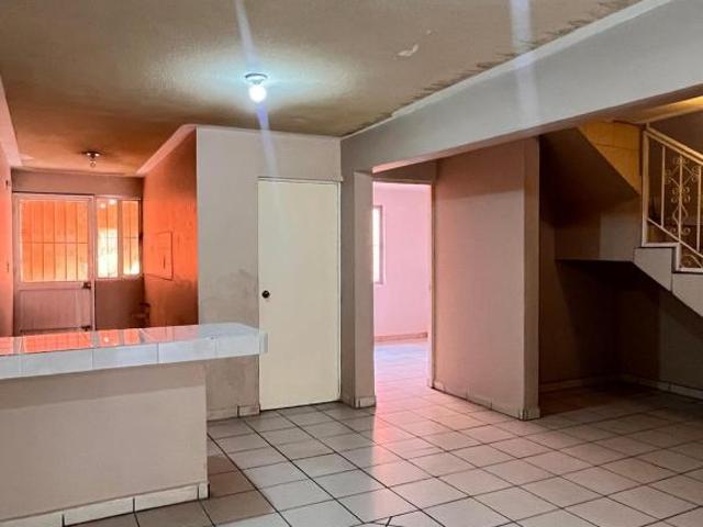 CASA EN VENTA 4 RECAMARAS 4