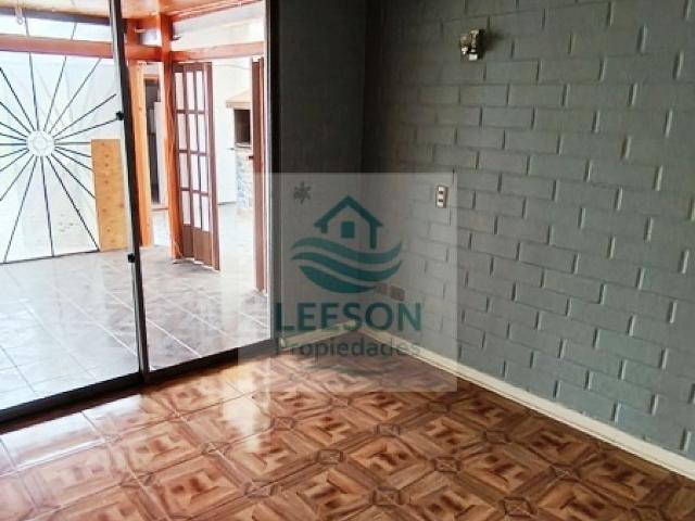 COQUIMBO VENTA DE CASA 4D/4B EXCELENTE UBICACIÓN