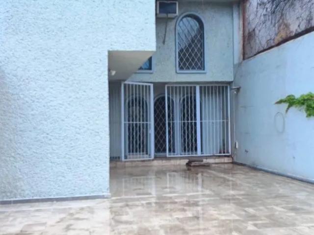 CASA EN VENTA 4RTA SECCIÓN DE ARBOLEDAS CELAYA