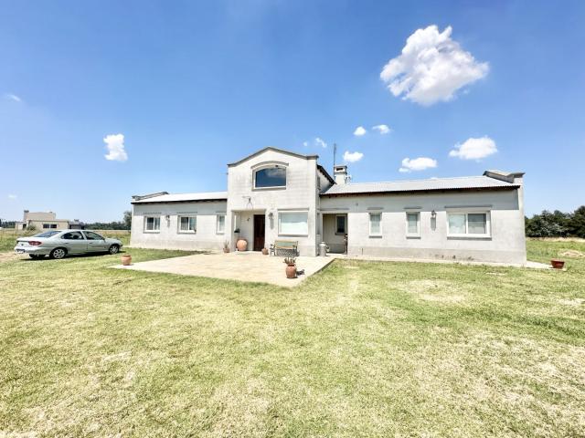 Casa EN VENTA