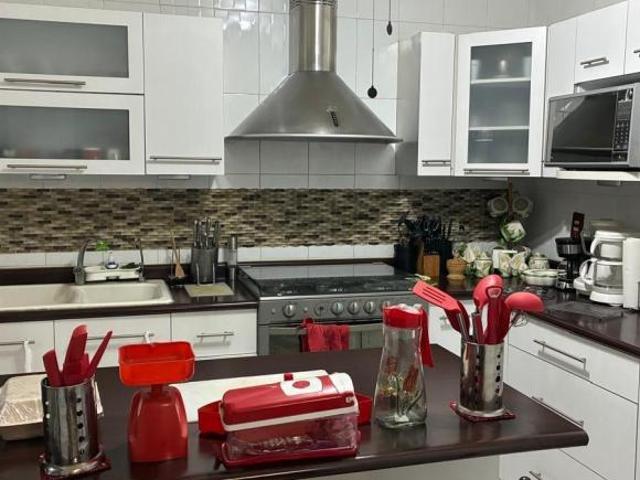Casa en Venta 5 recamaras, Héroes de Churubusco