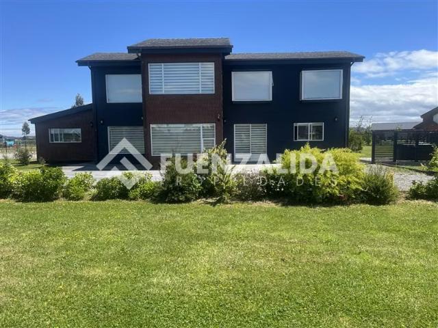 Casa en venta 5D 4B en condominio Puerto Varas | 5 dormitorios por 11500.00 en Puerto Varas