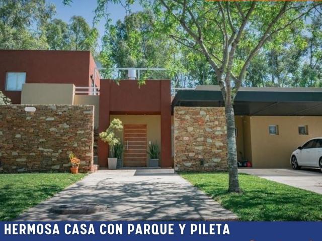 Casa EN VENTA
