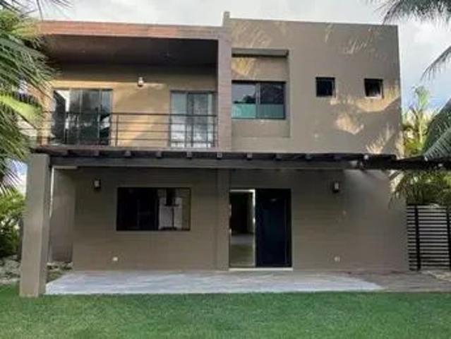 Casa En Venta/renta, 4 Recámaras, Piscina, Lagos Del Sol, Cancún